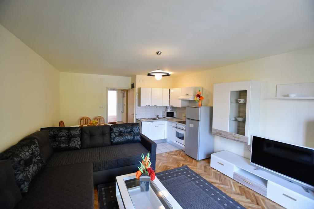 Apartments Dobranic Crikvenica Dış mekan fotoğraf